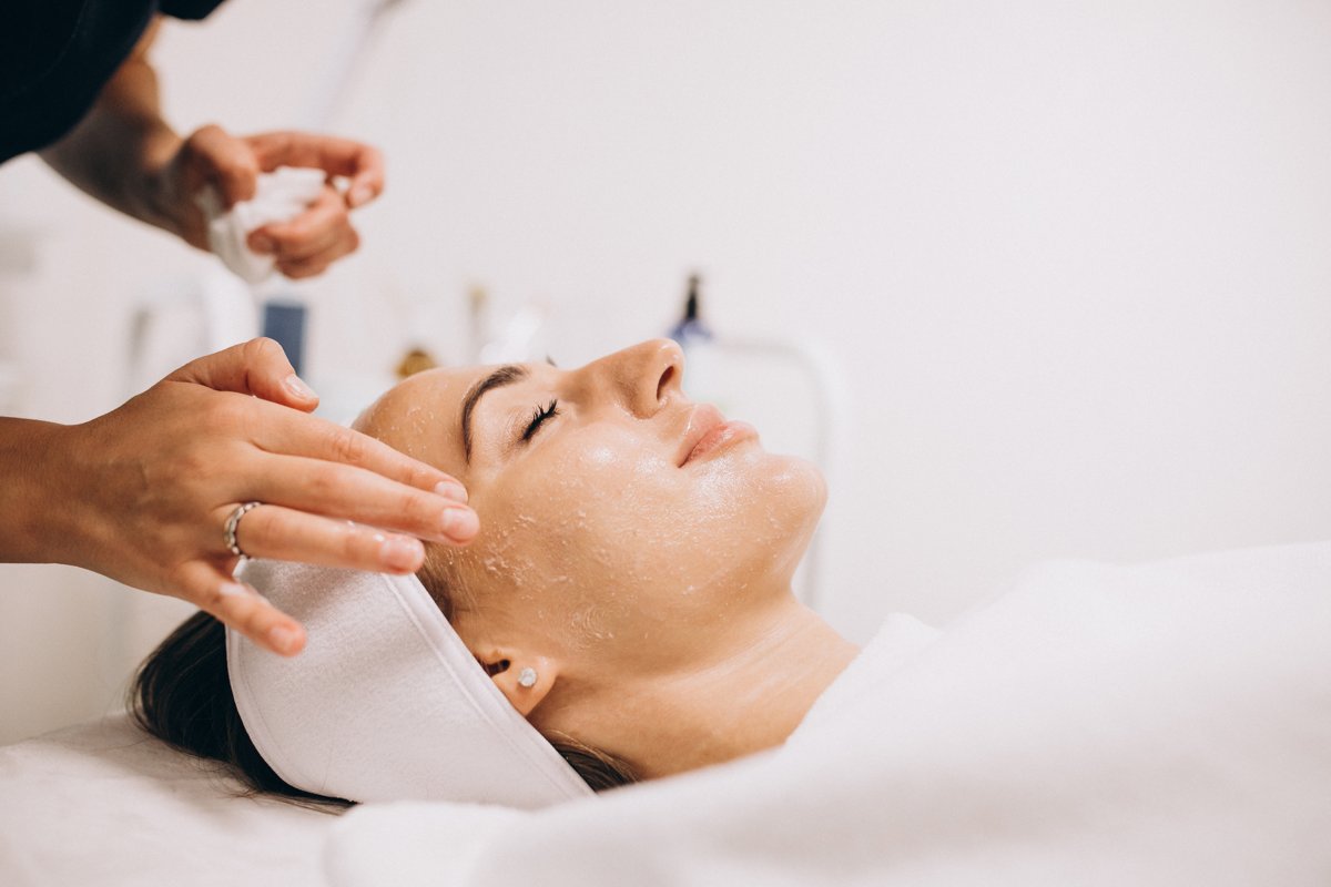Peeling facial